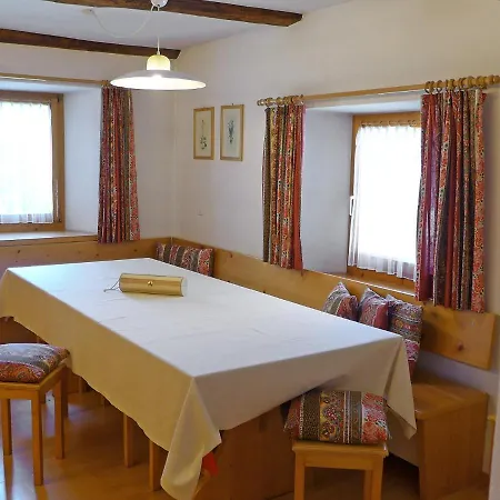 דירה Chesa Frizzoni By Interhome *